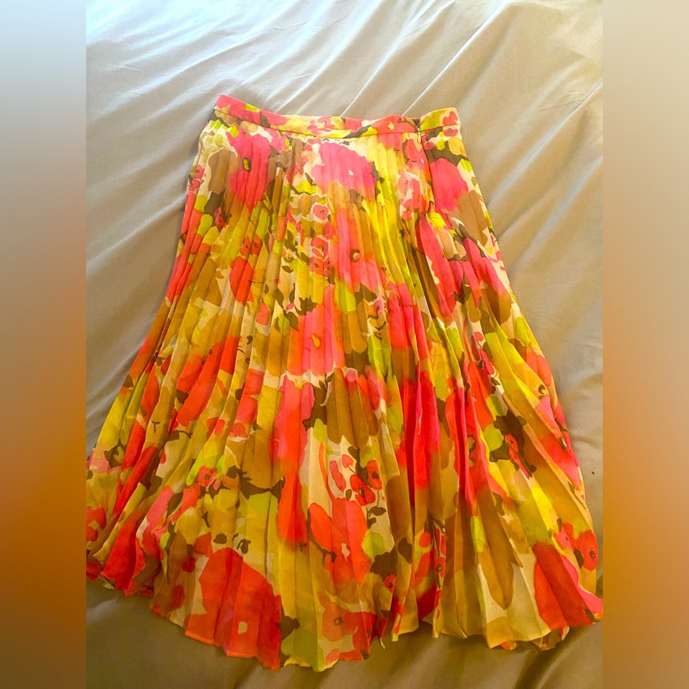 Loft. Shirt. Really pretty only worn once